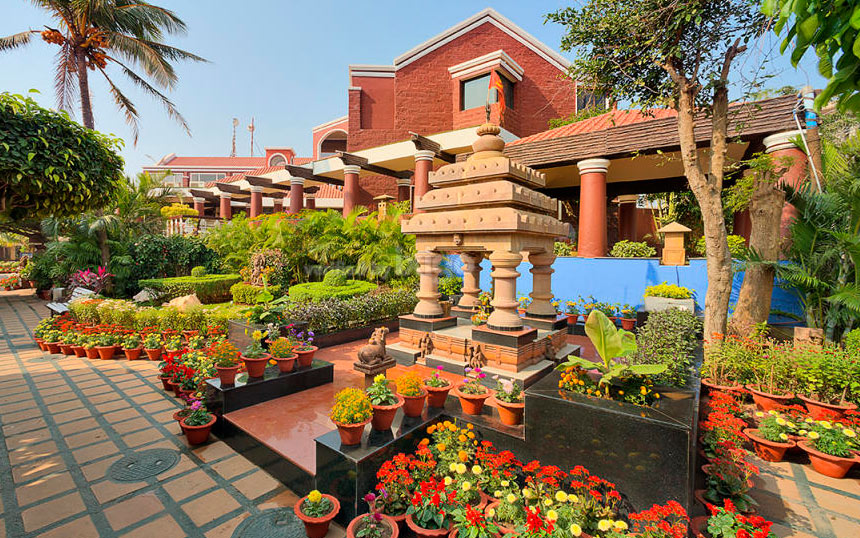 Puri Hotels