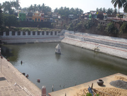 Temple of Child Krishna at Indradyumna Tank