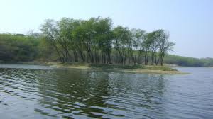 Keetham Lake